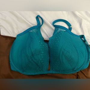 Blue/green Victoria’s Secret bra